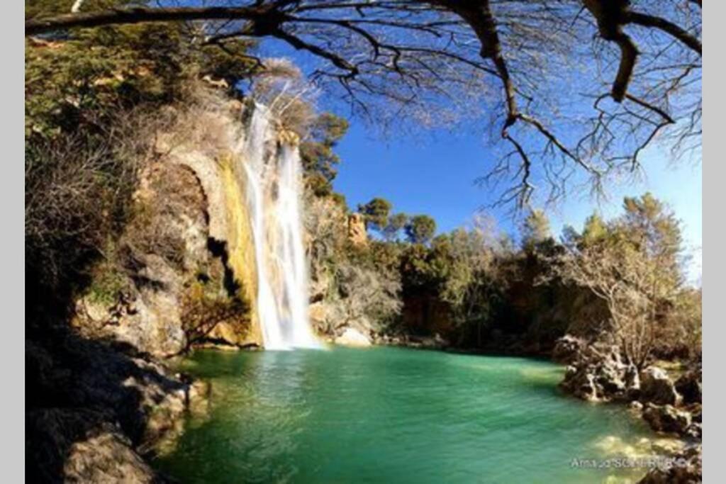 Gite Provencal Independant Avec Piscine Chauffee : Le Suy Bien Flayosc Εξωτερικό φωτογραφία