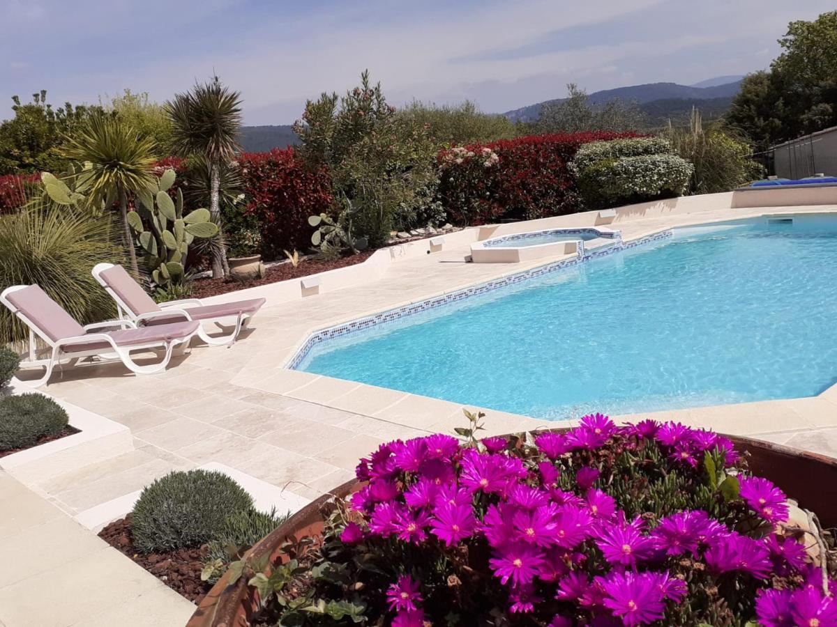 Gite Provencal Independant Avec Piscine Chauffee : Le Suy Bien Flayosc Εξωτερικό φωτογραφία