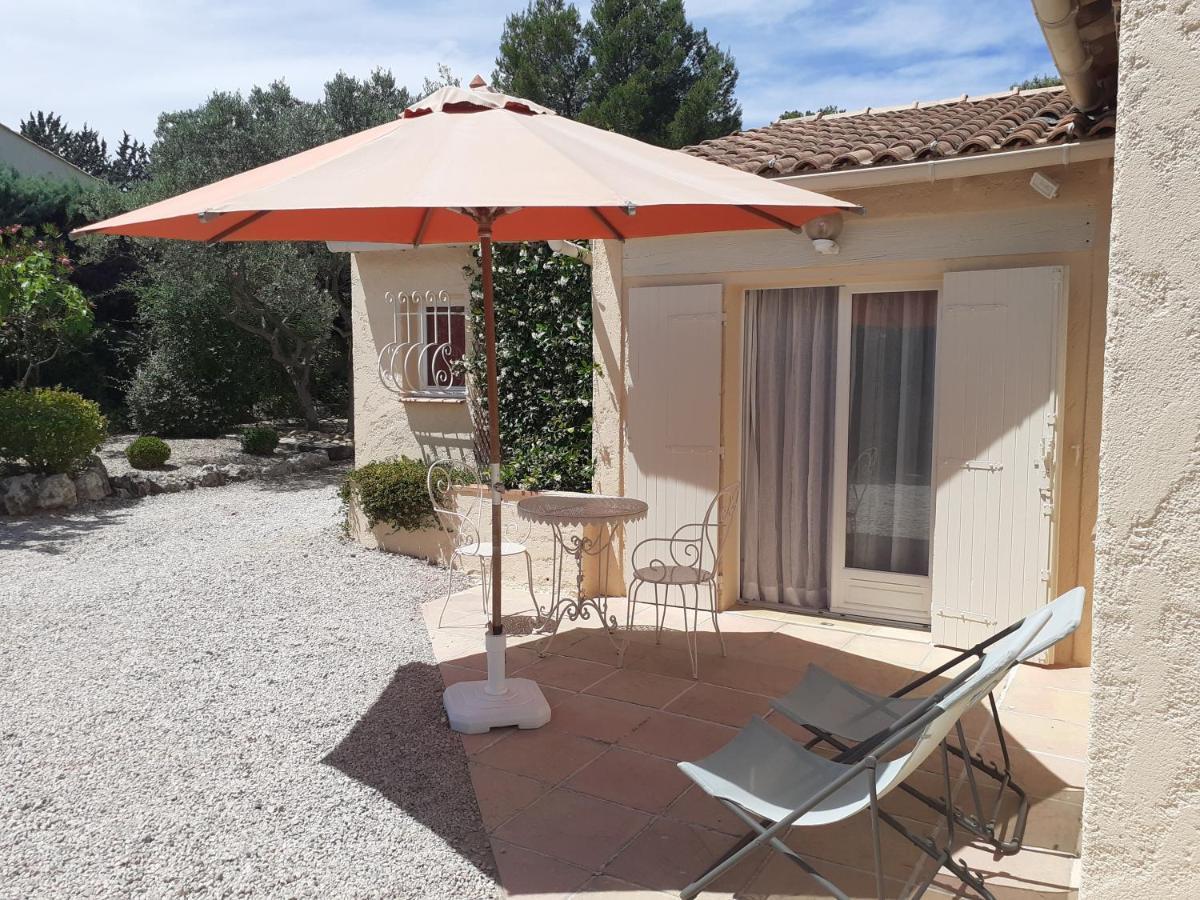 Gite Provencal Independant Avec Piscine Chauffee : Le Suy Bien Flayosc Εξωτερικό φωτογραφία